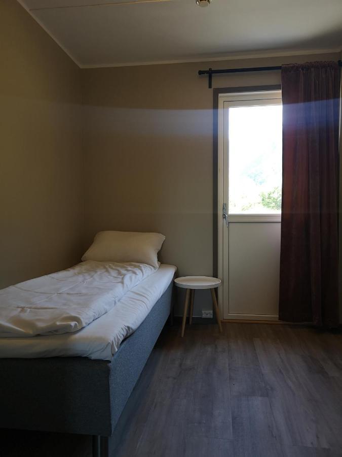 Kinsarvik Hostel Екстер'єр фото