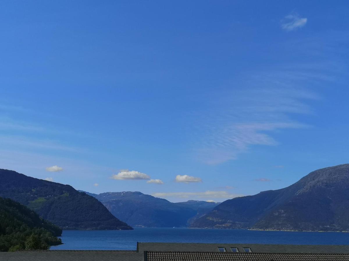 Kinsarvik Hostel Екстер'єр фото