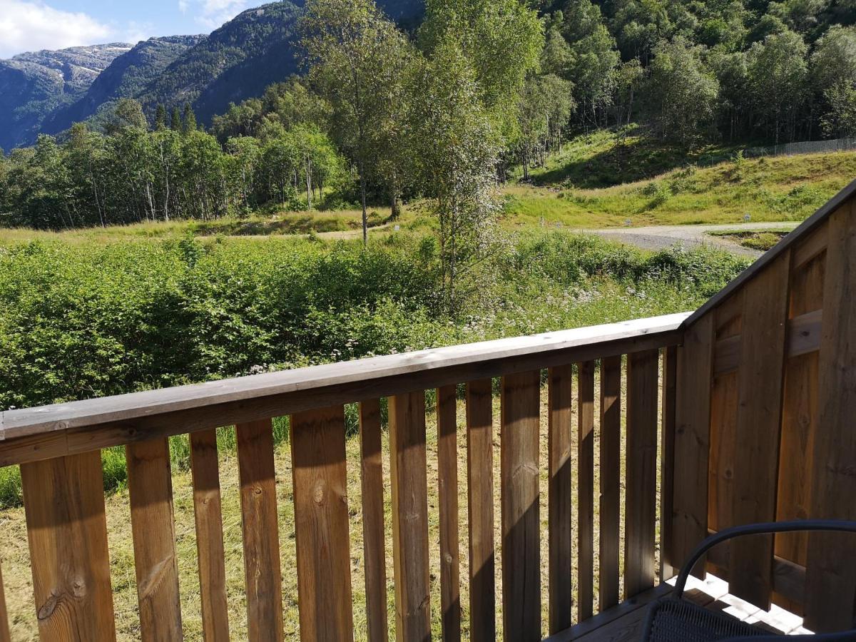 Kinsarvik Hostel Екстер'єр фото