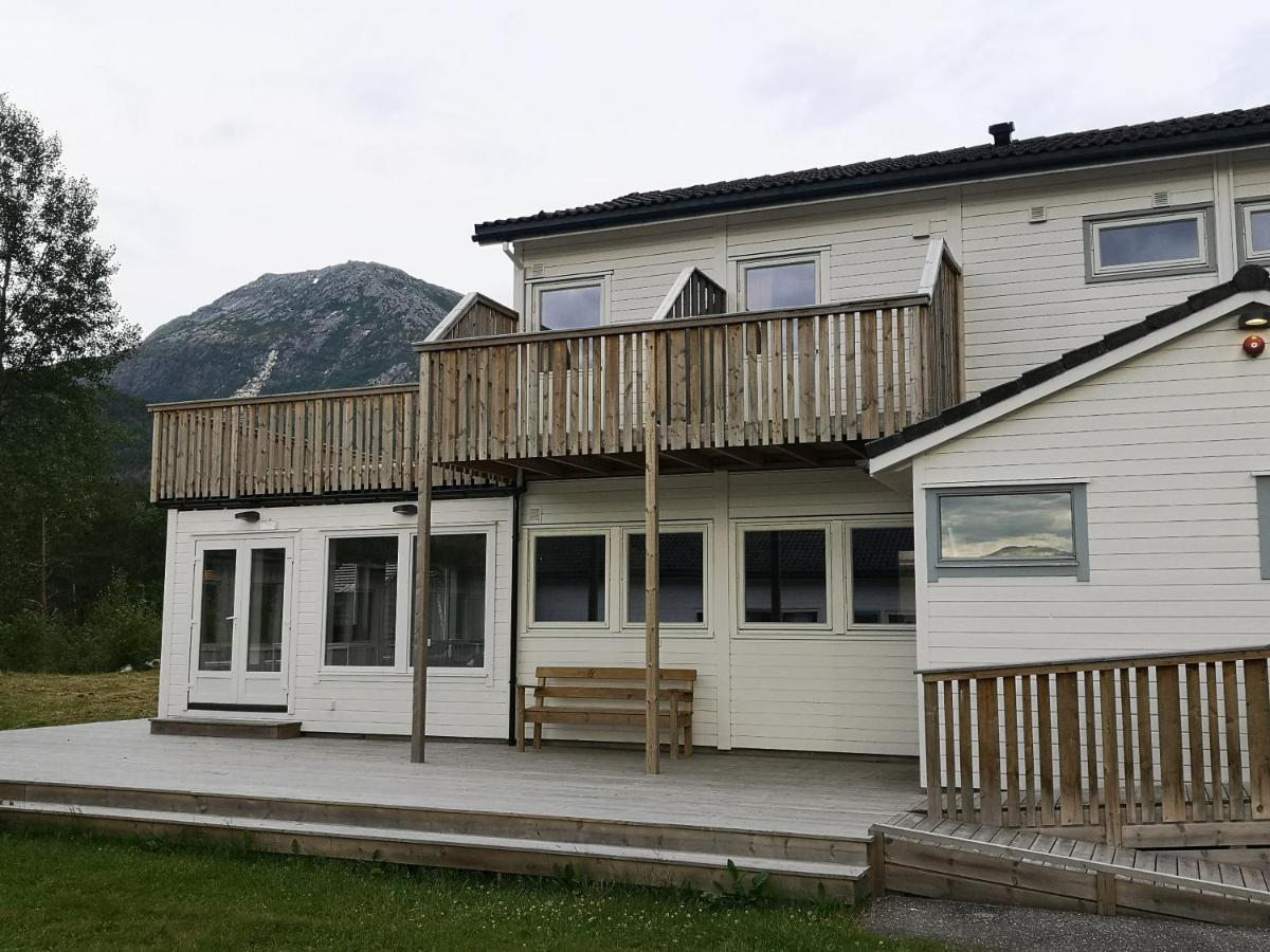 Kinsarvik Hostel Екстер'єр фото