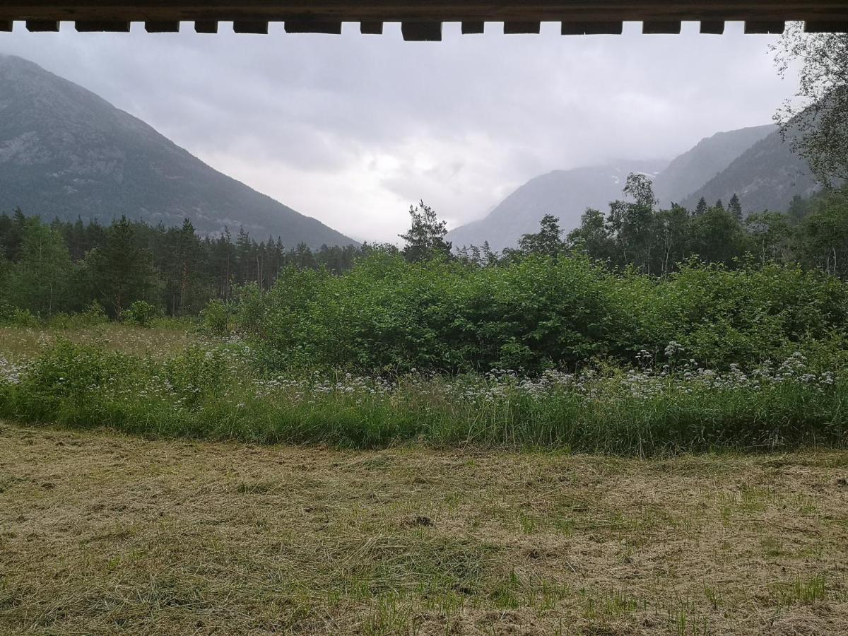Kinsarvik Hostel Екстер'єр фото