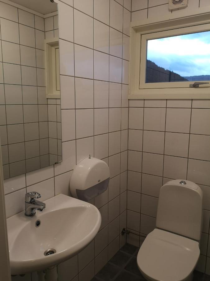 Kinsarvik Hostel Екстер'єр фото